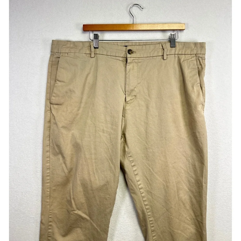 Banana Republic Mens Khaki Chinos Flat Front Pants‎ Size 40x30